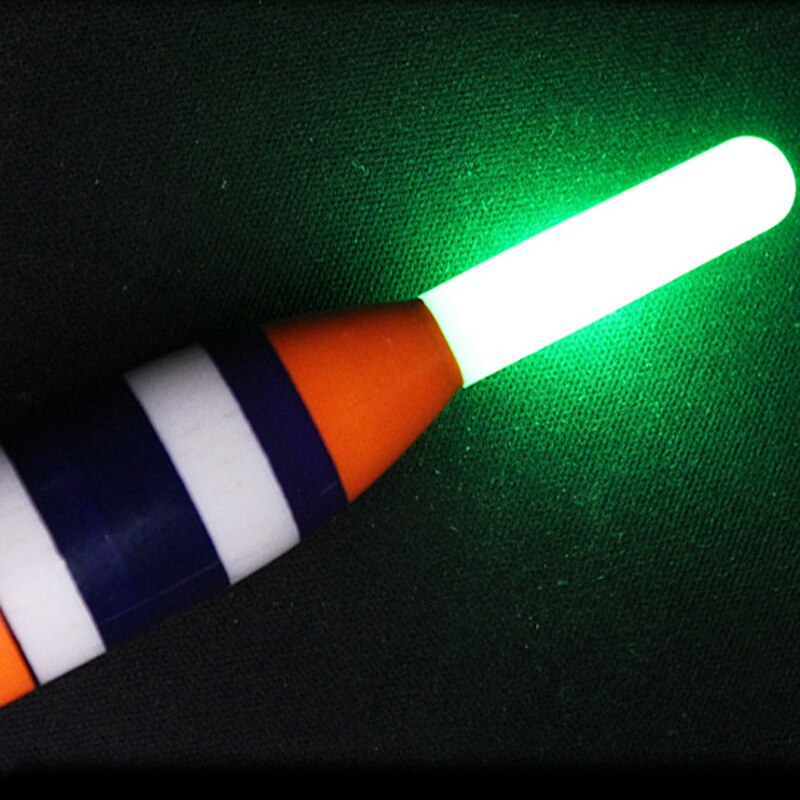 1Pcs LED Electronic Fishing Float Luminous Float Light Fishing Buoy Bobbers Float Light Stick Night Fishing Tackle Tool: 1 green