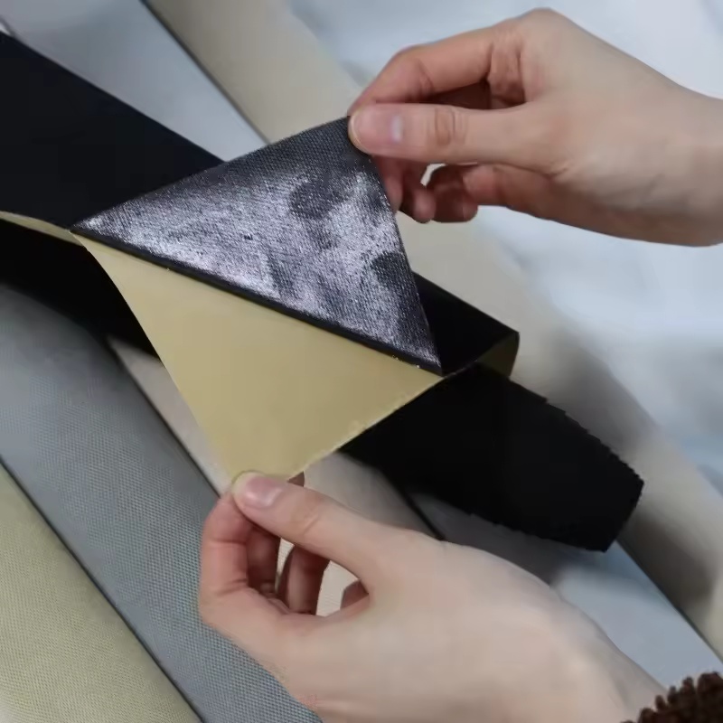 Autodakgaasstof met zelfklevende reparatie auto-plafondbekleding voor renovatie van auto-interieur hemelbekleding doe-het-zelf autodecoratie