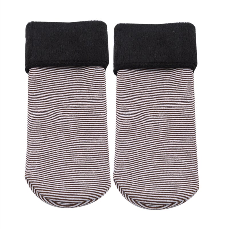 Herfst comfortabele kindersokken dikke gestreepte warme sneeuwsokken kinder krijtstreep plus fluwelen sokken: Bruin