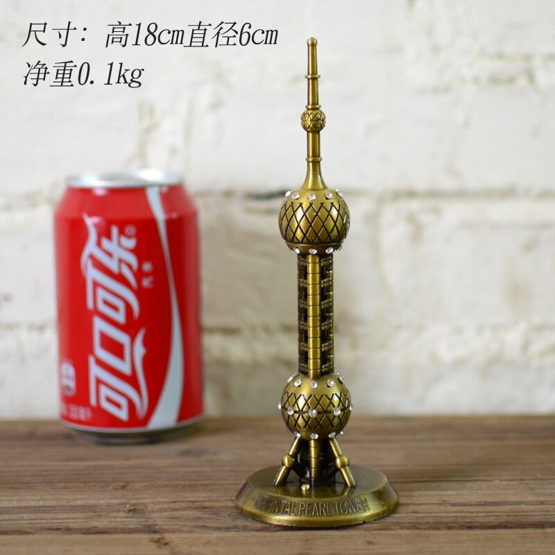 3D World Famous Landmark Building Metal Models Eiffel Tower Desk Decro For Friend Crafts Metal Model Home Decoration: dong fang mingzhu