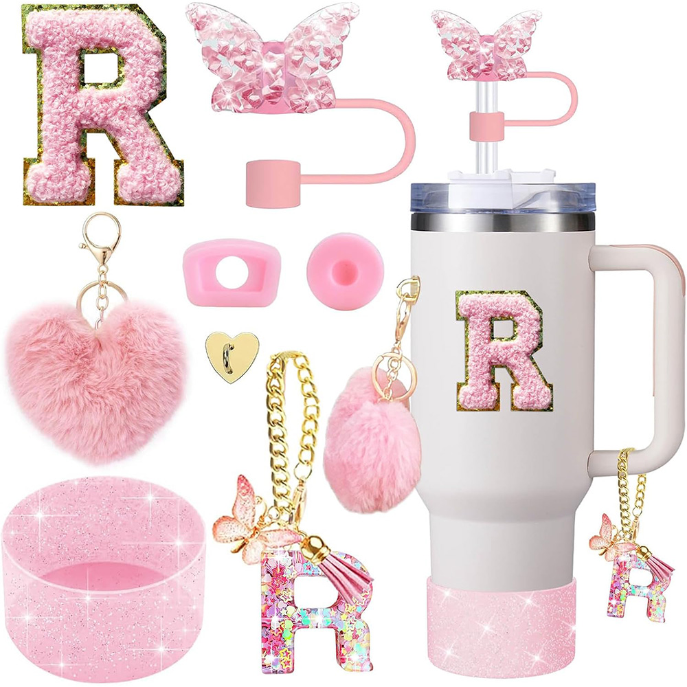 8 pezzi di accessori per tazze per Stanley tazza 30 una volta 40 una volta includere tappo di copertura in paglia a farfalla Maniglia per stivali in silicone Adesivo con iniziali di fascino: limone giallo