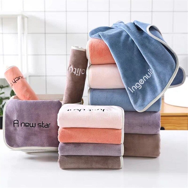 Fabriek direct ultra-fijne effen fiber volwassen zachte absorberende handdoek reiniging handdoek borduren brief gezicht handdoek