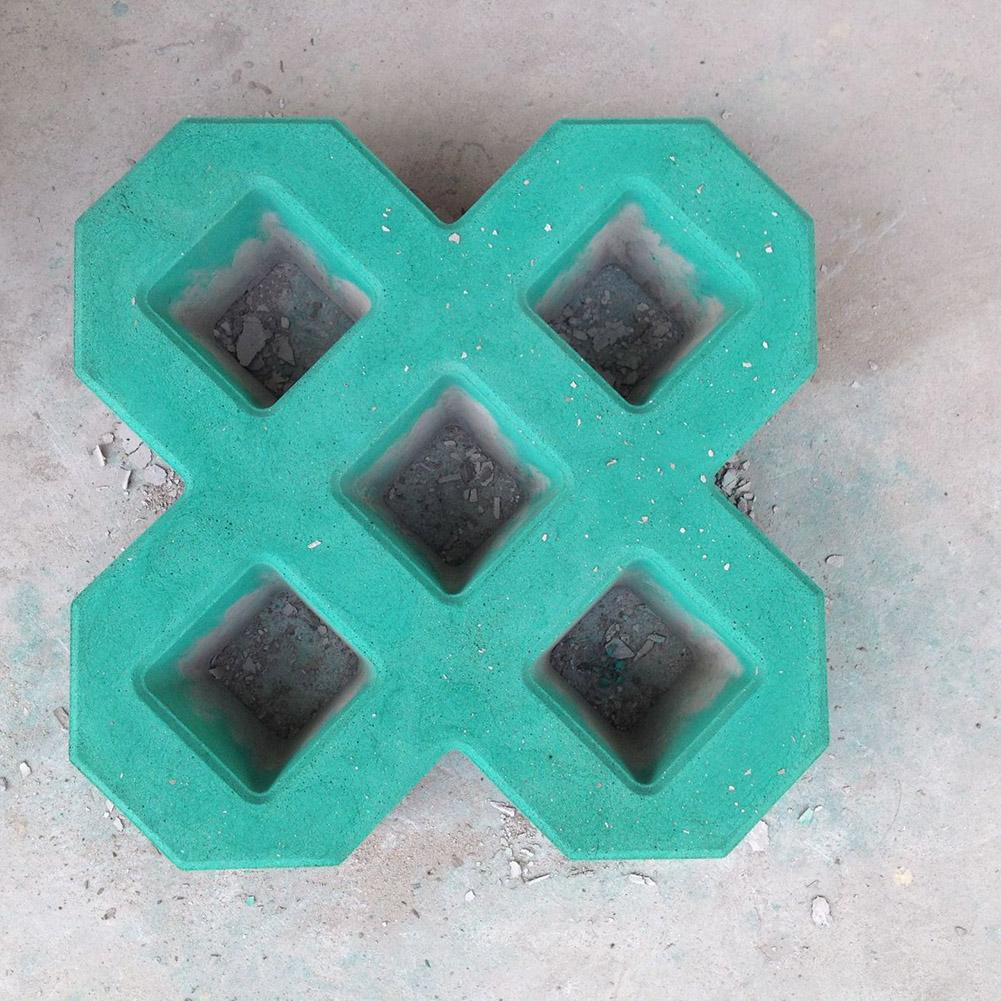 DIY Garden Pavement Mold 8-shaped Walkway Path Concrete Paving Cement Mold