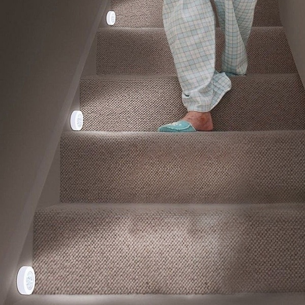 1Pack PIR Infrared Motion Sensor Lamp Battery Powered Night Light Magnetic Infrared Wall Lamp Closet Stairs(Battery Not Include)