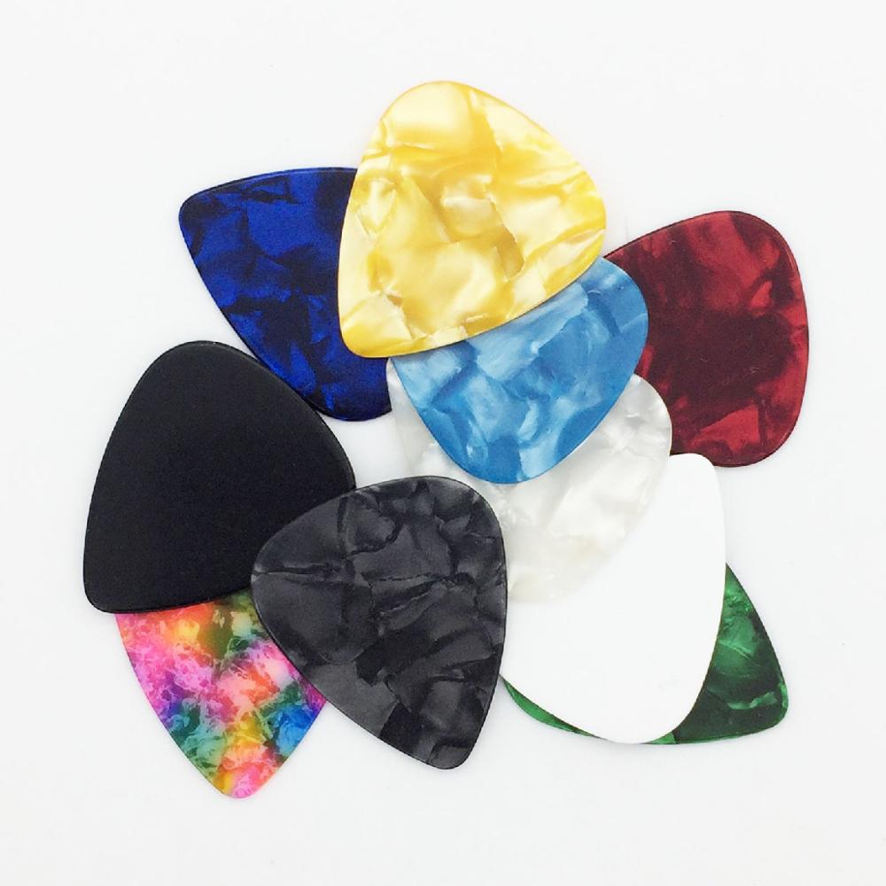 50 stuks 0.96mm Celluloid Plectrum Mediator voor Akoestische Elektrische-10 Kleuren Custom: 50pcs Even Mix
