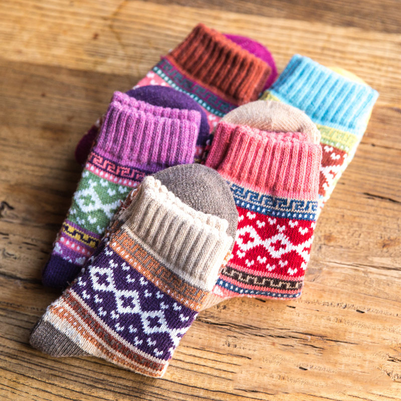 Vrouwen Mannen Dikke Winter Gebreide Sokken Warme Wollen Nordic Etnische Stijl Sok Unisex Zachte Comfortabele Sokken