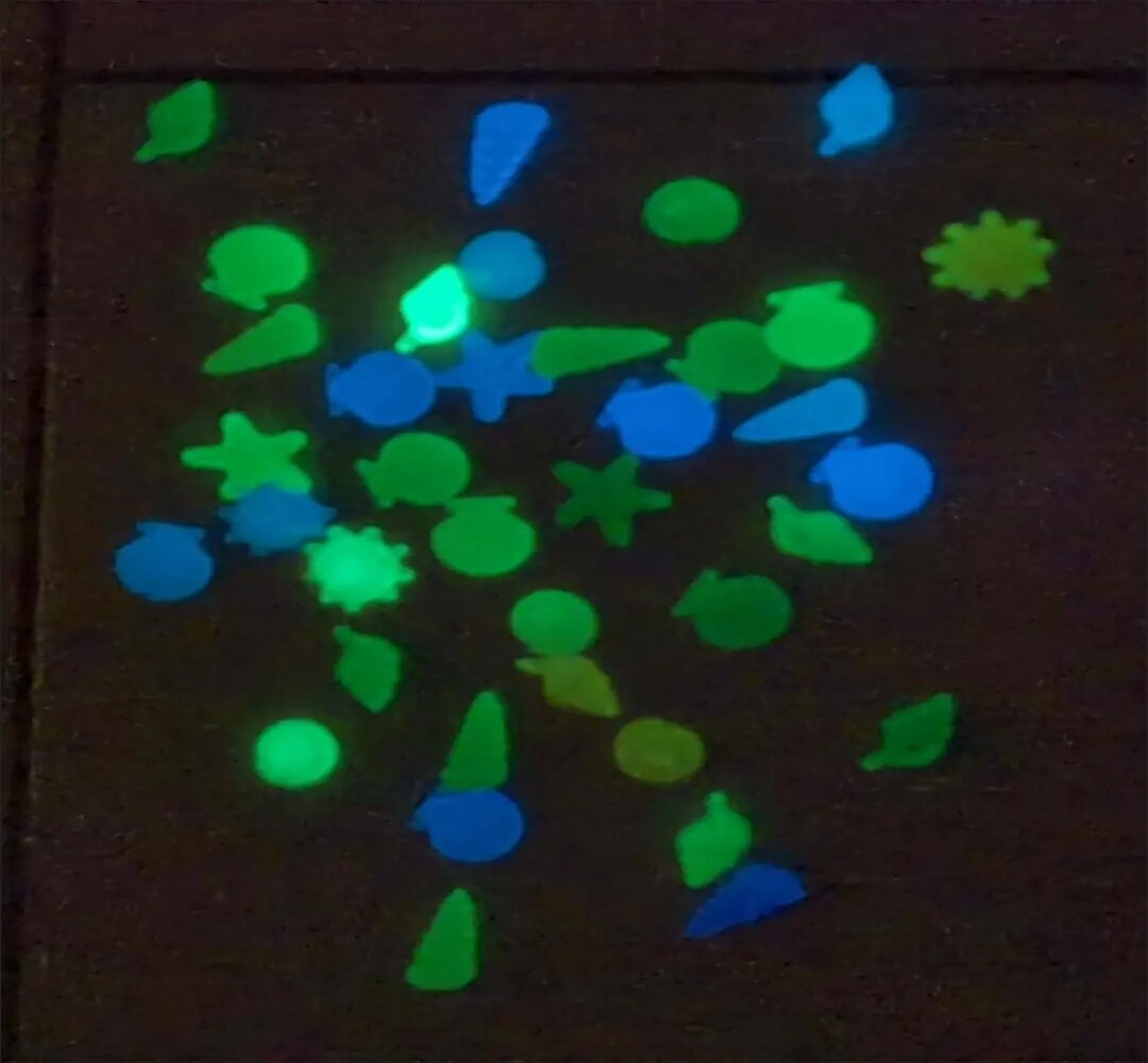 DIY Fish Tank Glow In Dark Colorful Luminous Stone Night Fluorescent Ghost Bottom Landscape Walkways Garden Path Patio Lawn