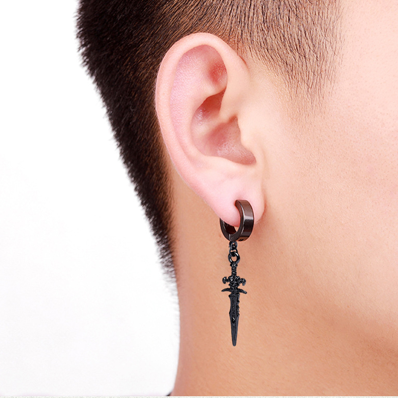 Pendientes de daga de Color negro y plateado para hombre, pendientes de aro con calavera y hoja de espada de acero inoxidable, joyería de tatuaje de roca a la