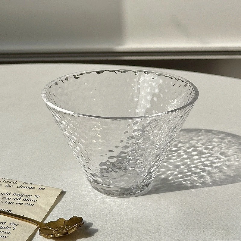 Is kold drik glas kop: Gul