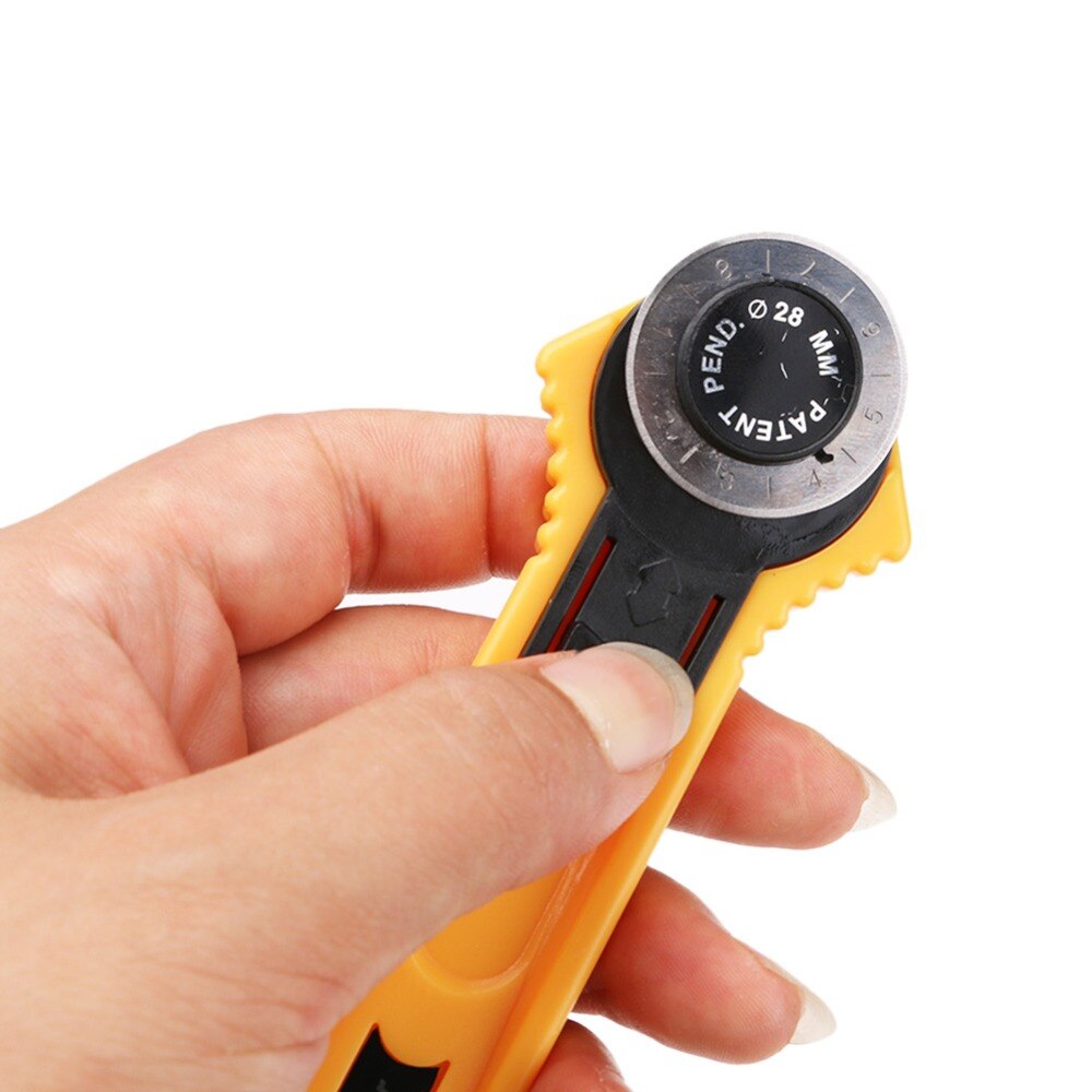 28MM Circular Rotary Cutter Knife Safety Blade Paper Clothes Patchwork Piecing Sewing Quilting Fabric Cutting Leathercraft Tool