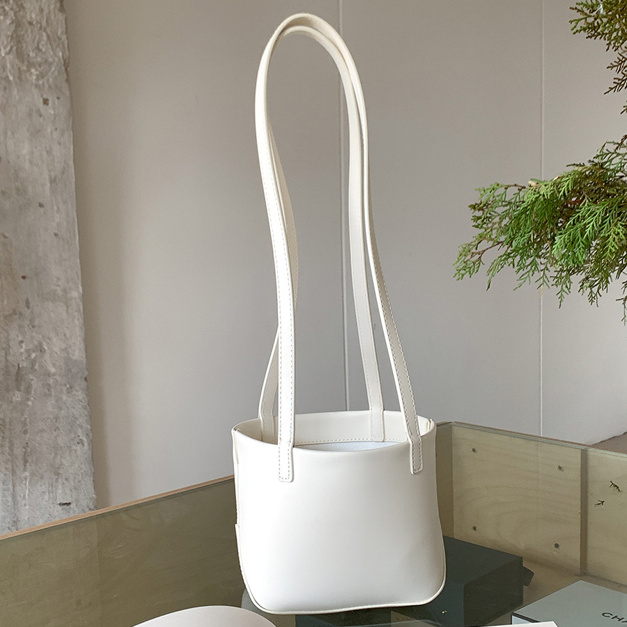 Bolso sencillo de un hombro para axila, bolso tipo cubo de cuero PU a la para mujer, bolso cuadrado pequeño rojo coreano para verano y otoño