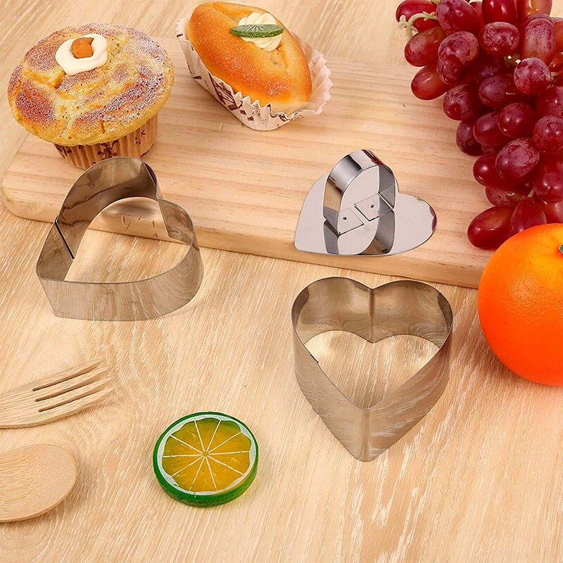 Cake Rings Set,8 Pack Stainless Steel Dessert Mousse and Pastry Mini Baking Ring,Small Food Heart Shape Baking Rings