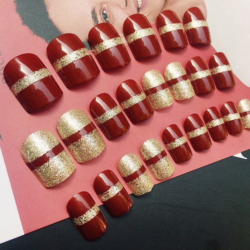 24pcs Short Wine Red Nail Art Short False Nails With Golden Glitter Champagne Wedding Nail Tip Full Nail Polish + 2g Glue