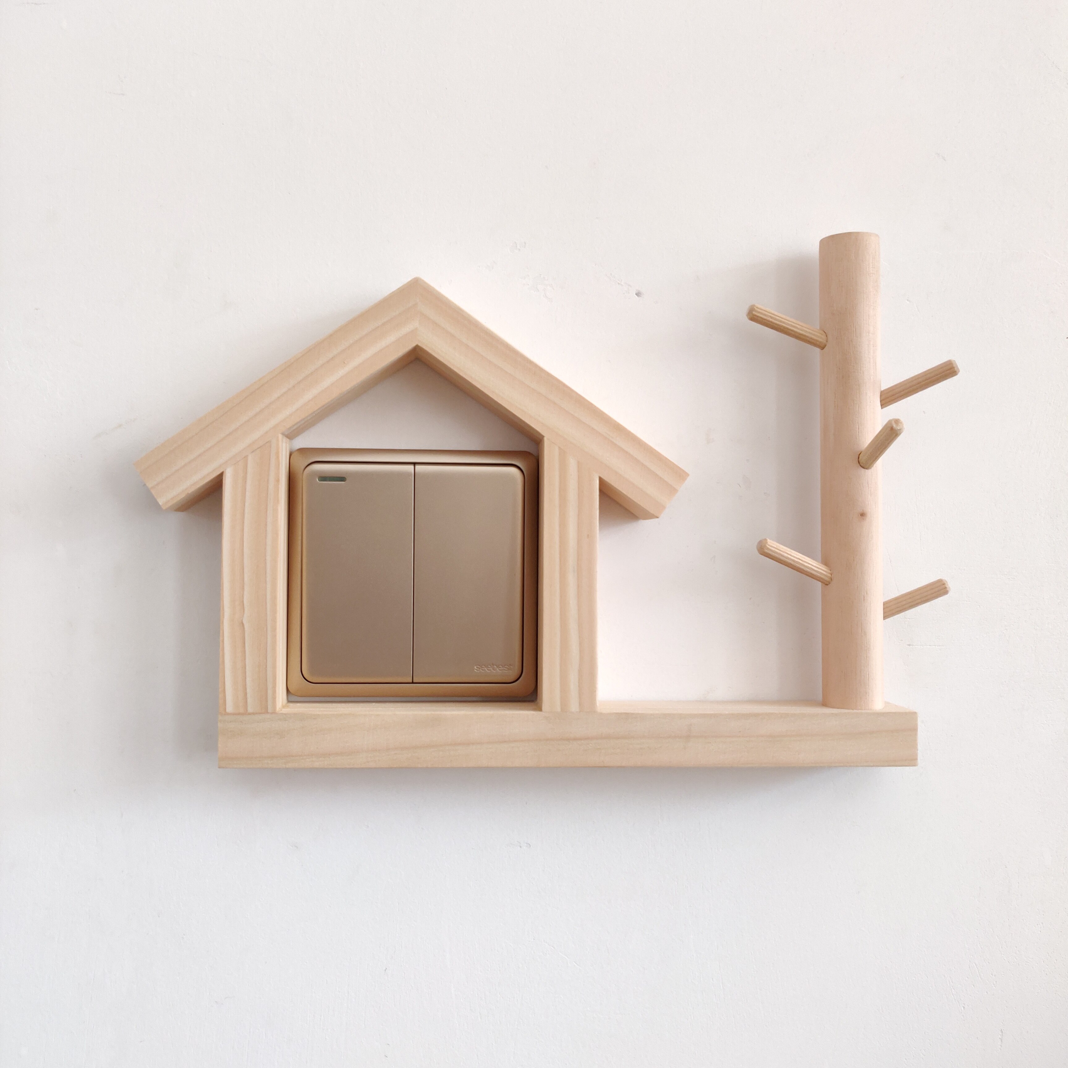 Wall Decoration Solid Wood Switch Decoration Household Socket Panel Shielding Cover Decorative Frame: style 1