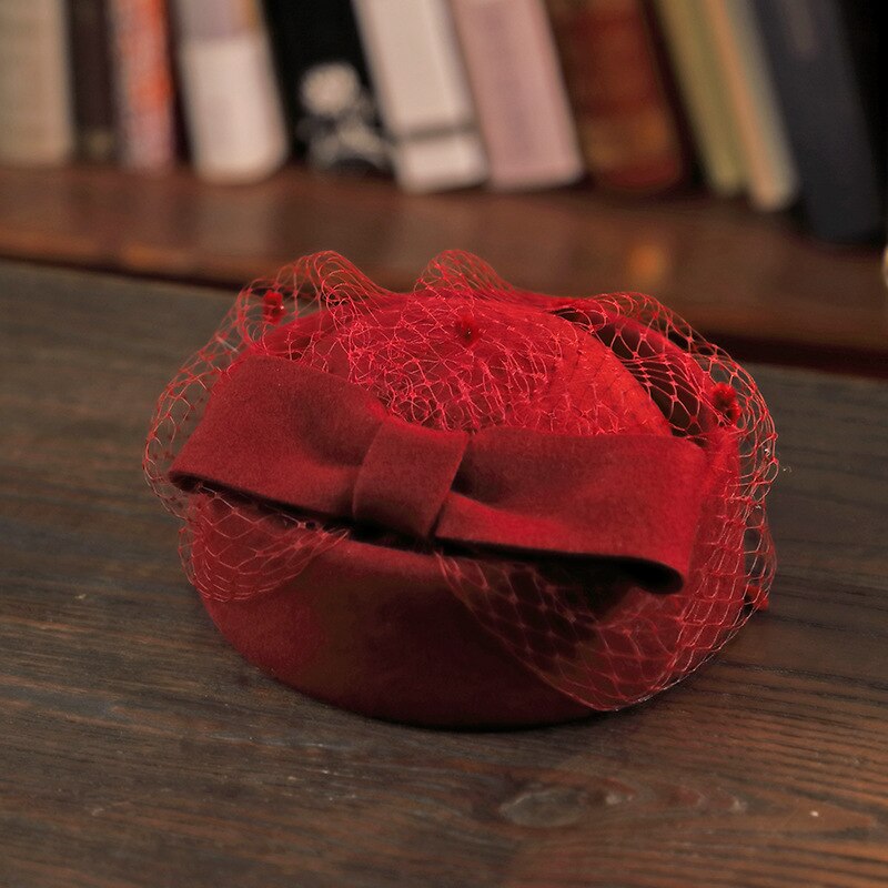 Vrouwen Top Hoed, Baret, Vilten Hoed, Platte Pet, Stewardess Hoed, wedding Bridal Cocktail, Hoofdtooi, Haar Accessoires, 100% Wol: Rood
