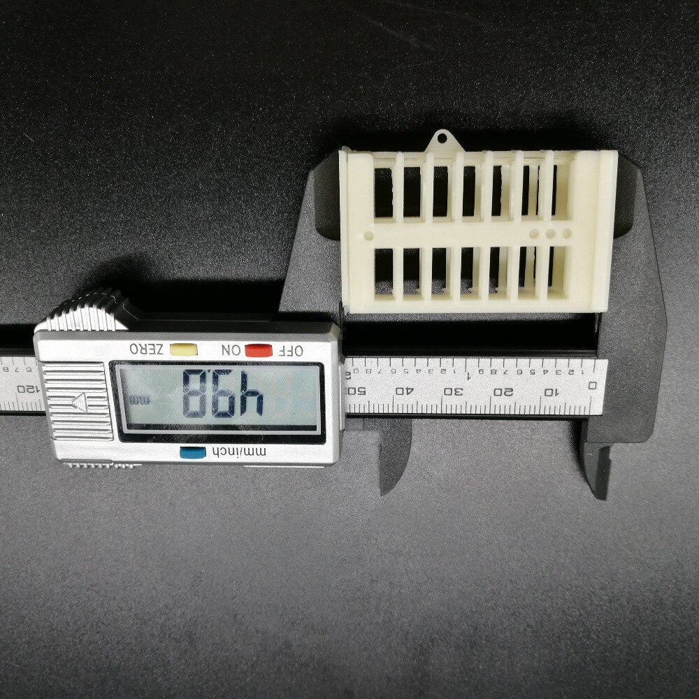 B King of beekeeping tools plastic cage prison queen bees multifunctional queen cage king prisoner in a cage bee hives