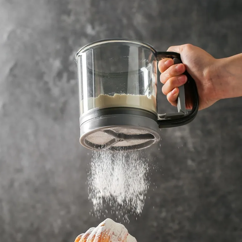 Plastic Flour Sifter for Baking, Powder Sugar Shaker with Hand Press , Fine Mesh Flour Sifter Sieve Kitchen Baking Tool