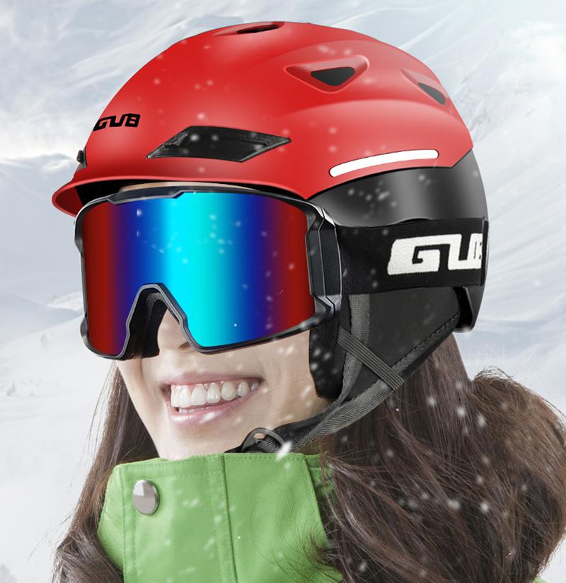 Unisex Skiing Helmet Retractable Vent Detachable Ear Cushion Sports Helmet On For Outdoor Skiing Snowboarding Winter Warm Helmet