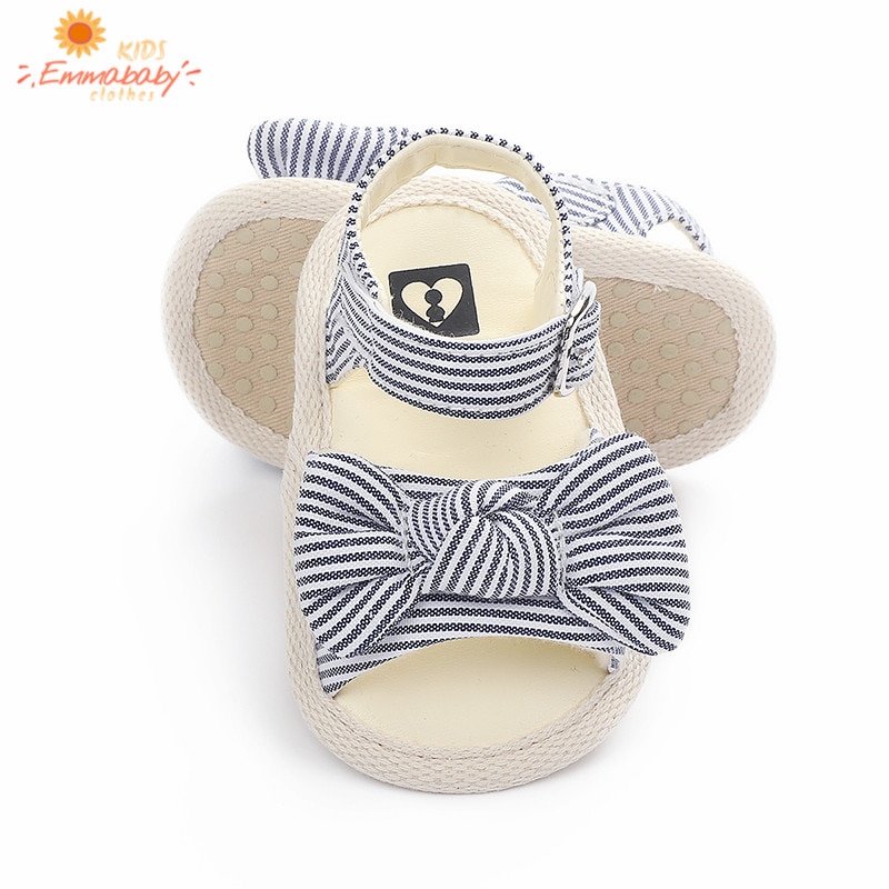 ¡Novedad de ! Sandalias informales para niñas. Zapatos planos antideslizantes con suela suave para niños pequeños. Primeros zapatos de andar para niñas de verano.