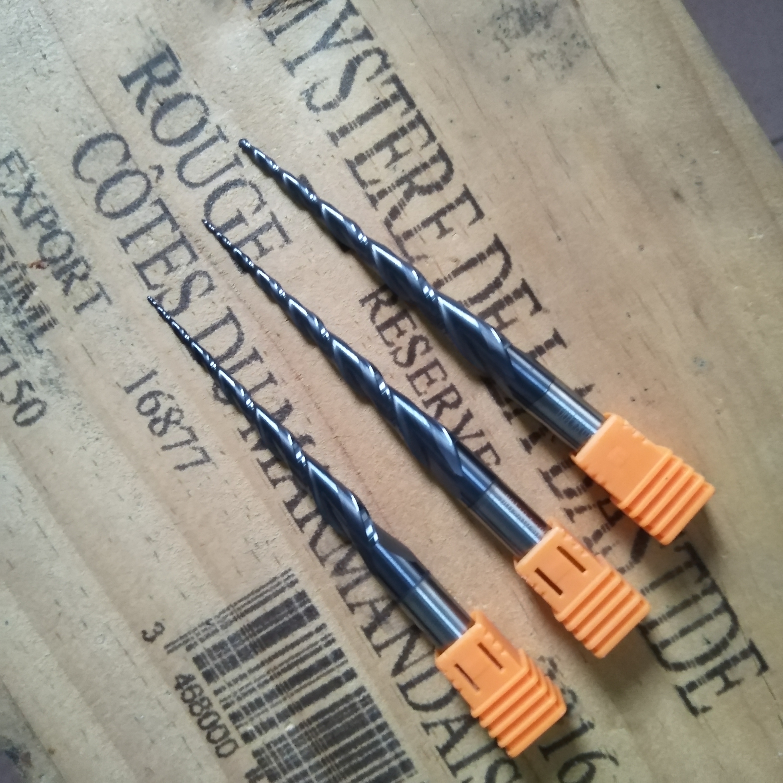 ZYYG Milling Cutter 2 FlutesHRC55Tapered Ball Nose End Mill Radius R0.25-R2.0mm CNC Router Bit for Wood CNC Engraver Carving Bit