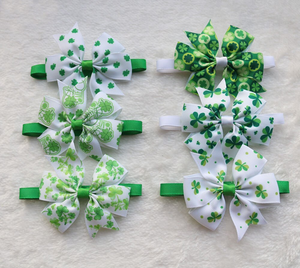 60 stuks St. Patrick' s Dag Hond Clover Strikjes voor Puppy Medium Kraag Pet Grooming Verstelbare Pet Strikjes Hals ties