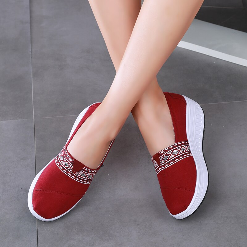 Women Flat Platform Toning Shoes Canvas Slip on Ladies Platform Wedge Fitness Slimming Sneakers Red Blue Women Swing Sneakers