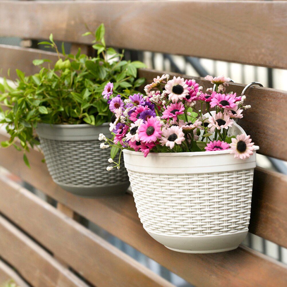 Imitation Rattan Wicker Wall Hanging Flower Baskets Plant Hangers Indoor Outdoor Flower Pot Basket Garden Flower Pot Planters