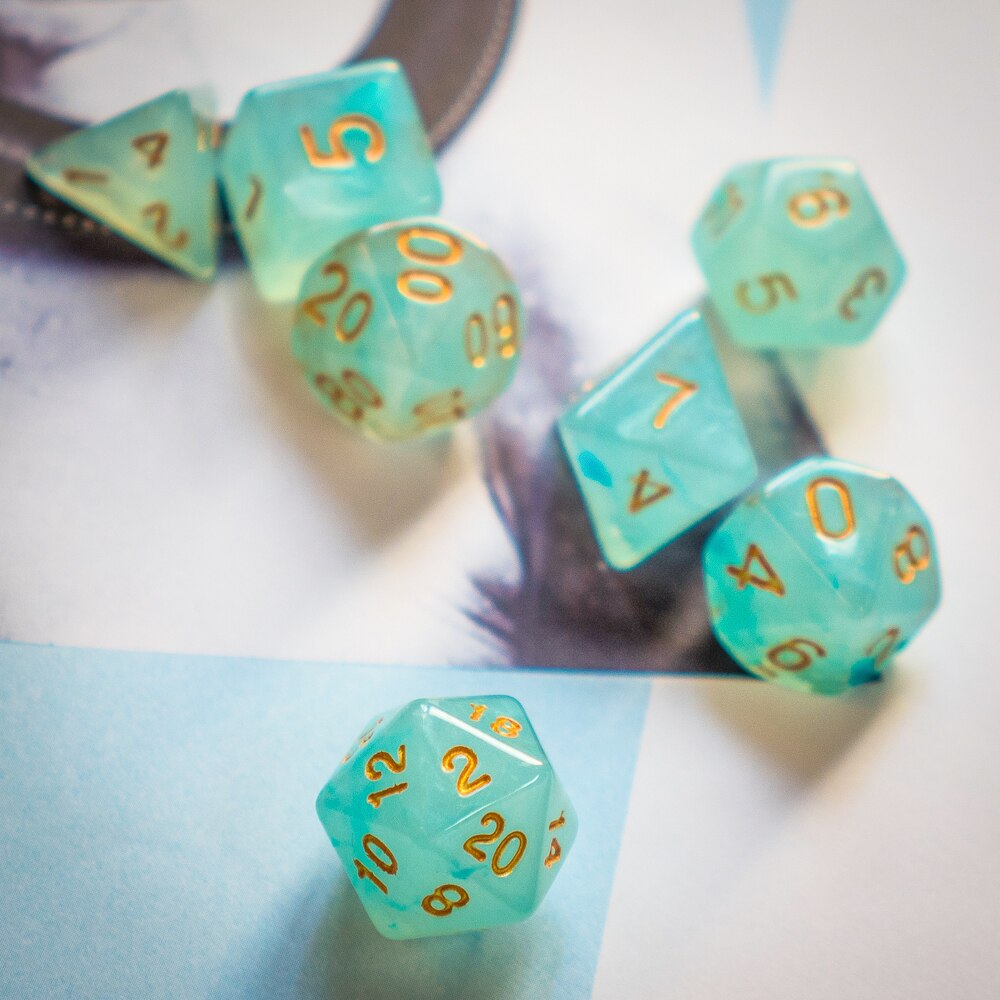 7 teile/satz D & D Würfel Transluzenten Wolken DND Würfel D4 D6 D8 D10 D % D12 D20 polyedrisch Spiele würfel einstellen für MTG RPG