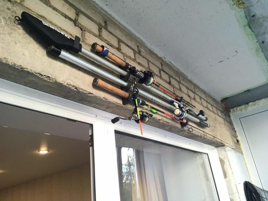 Schwimmbad Warteschlange oder Angelrute Gestell Organizer Lagerung Kunststoff Kabine Garage-schwer Pflicht Hält Bis Zu 4 Stangen passen Garage/Kabine/Keller