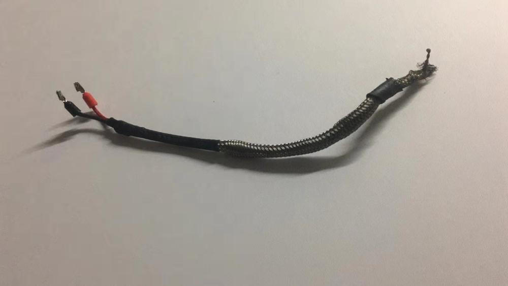 Temperature sensor line for banner welding machine