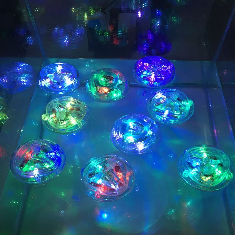 1 * Plastic Elektrische Kleurrijke Waterdichte LED Baby Kids Kinderen Zomer Bad Zwemmen Douche Grappig Speelgoed Badkamer Licht Zaklamp