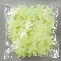 100 stks/zak 3cm Glow in The dark Fluorescent Kids Lichtgevende Speelgoed Kleurrijke PVC Star Stickers Speelgoed Voor Kinderen Kamer decoratie: 100pcs yellow