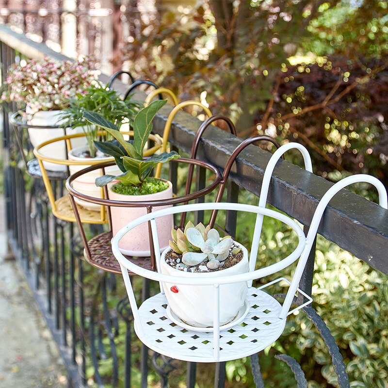 Estante de flores colgante para balcón, barandilla de estilo europeo, alféizar de ventana, soporte de maceta de hierro, accesorios de decoración del hogar