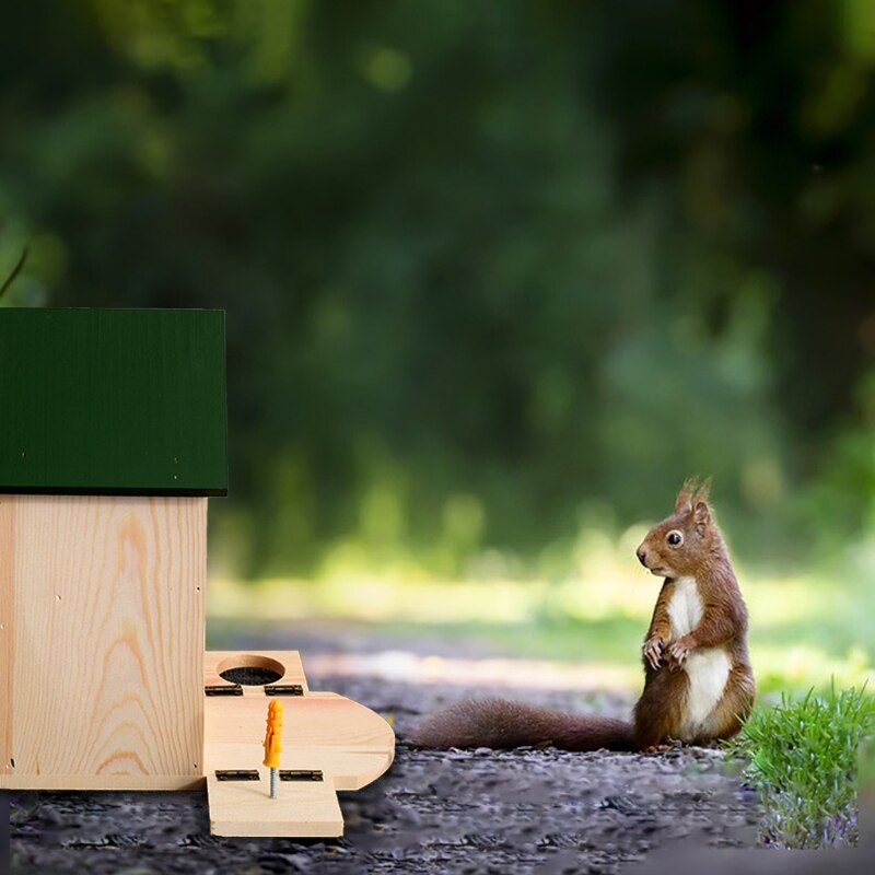 D0AD Wooden Squirrel Feeders for Outside Squirrel Feeding House Durable with Solid Structure Cute Wood Feeding Station
