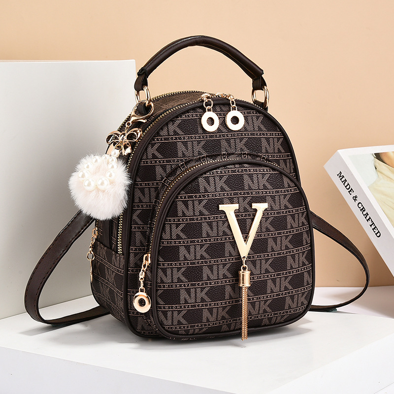 Luxury Brand Women'S Backpack Large Capacity Single Shoulder Crossbody Bag Casual Trend Letter Backpack: SKY BLUE