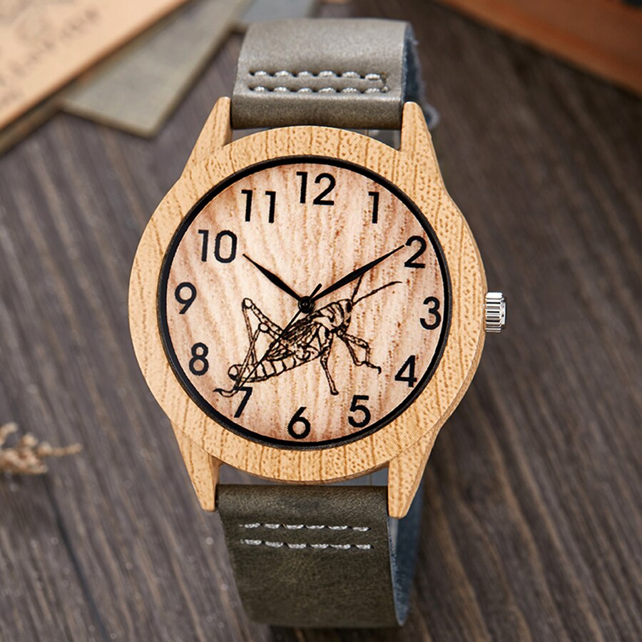 Imitatie houten horloge mannen vrouwen imitatie houten polshorloge zachte leren band mannen kwarts paar pols klok schedel bidsprinkhaan paard uur: Bidsprinkhaan mannen