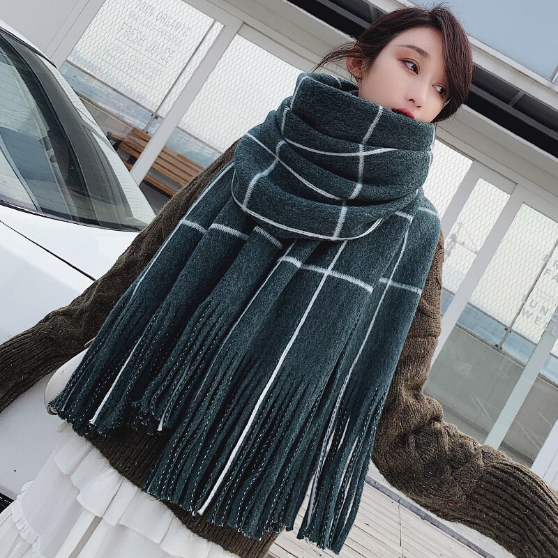[EWQ] Winter Shawl Plaid Patchwork Thick Keep Warm Knitting Long Plaid Korea Scarf Woman Wool Spinning 19C-a17-02-0: dark green