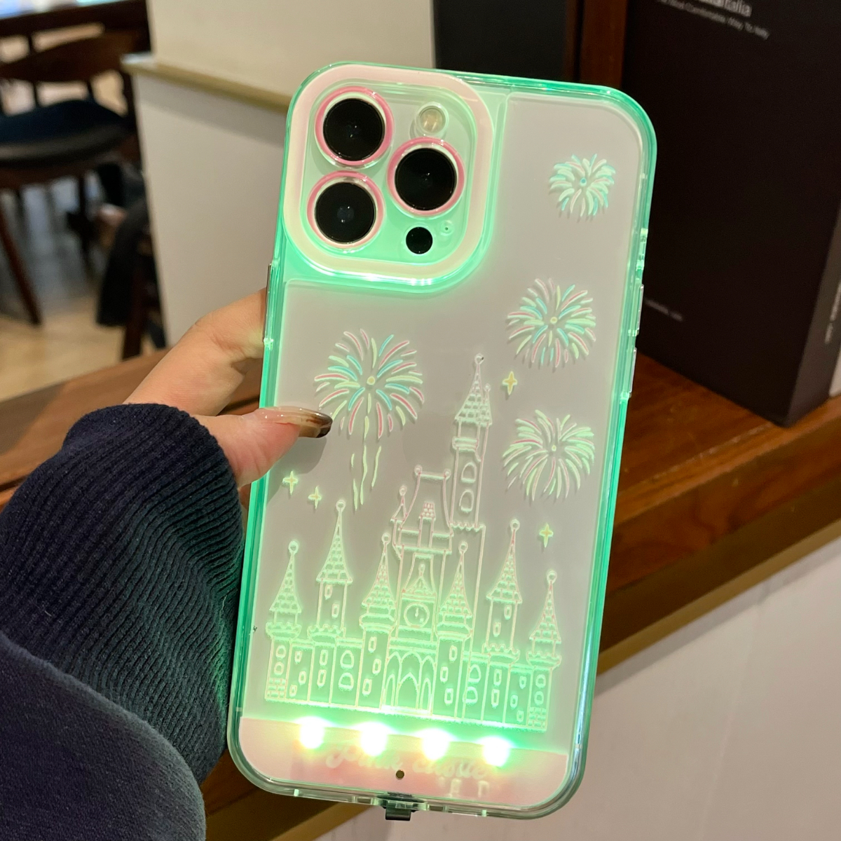 Leuchtender Anruf, leuchtender Blitz, fünf Farben, retro-Rosa-Schloss-Feuerwerk-Telefonhülle für iPhone 16, 15, 14, 13, 12, 11 Profi Max Plus