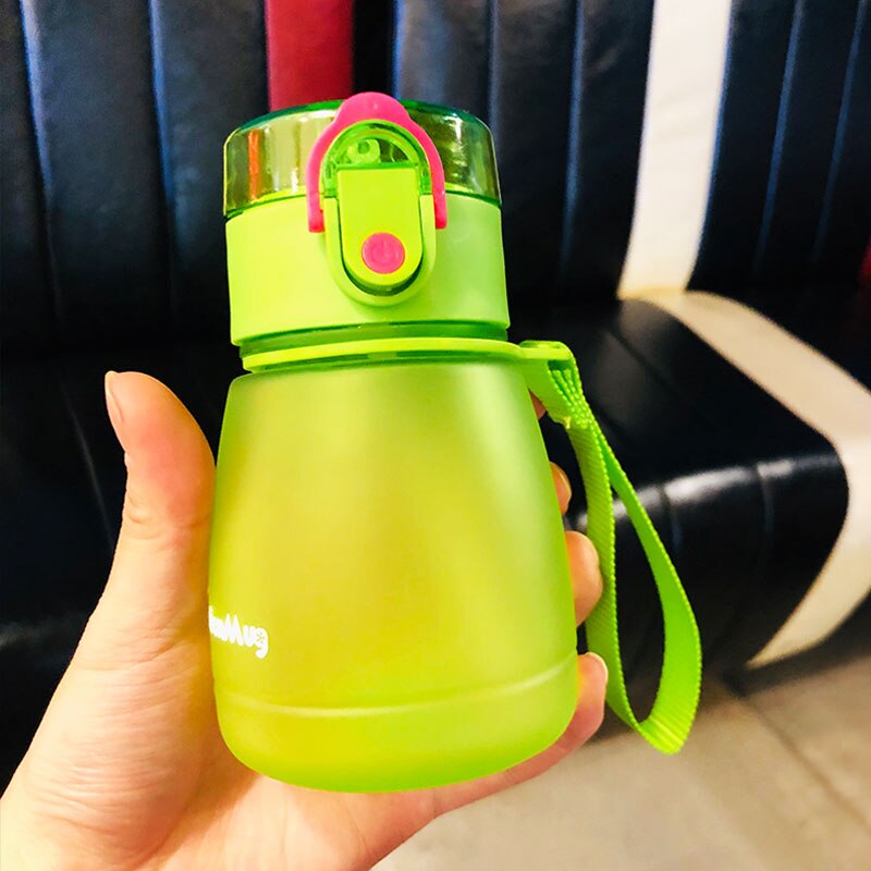 Baby Delicate Sippy Cup met Handvat Zachte Tuit Baby Kids Leren Drinkwater Melk Vruchtensap Cup Kids Training Kopjes: 320ml S Green Strap