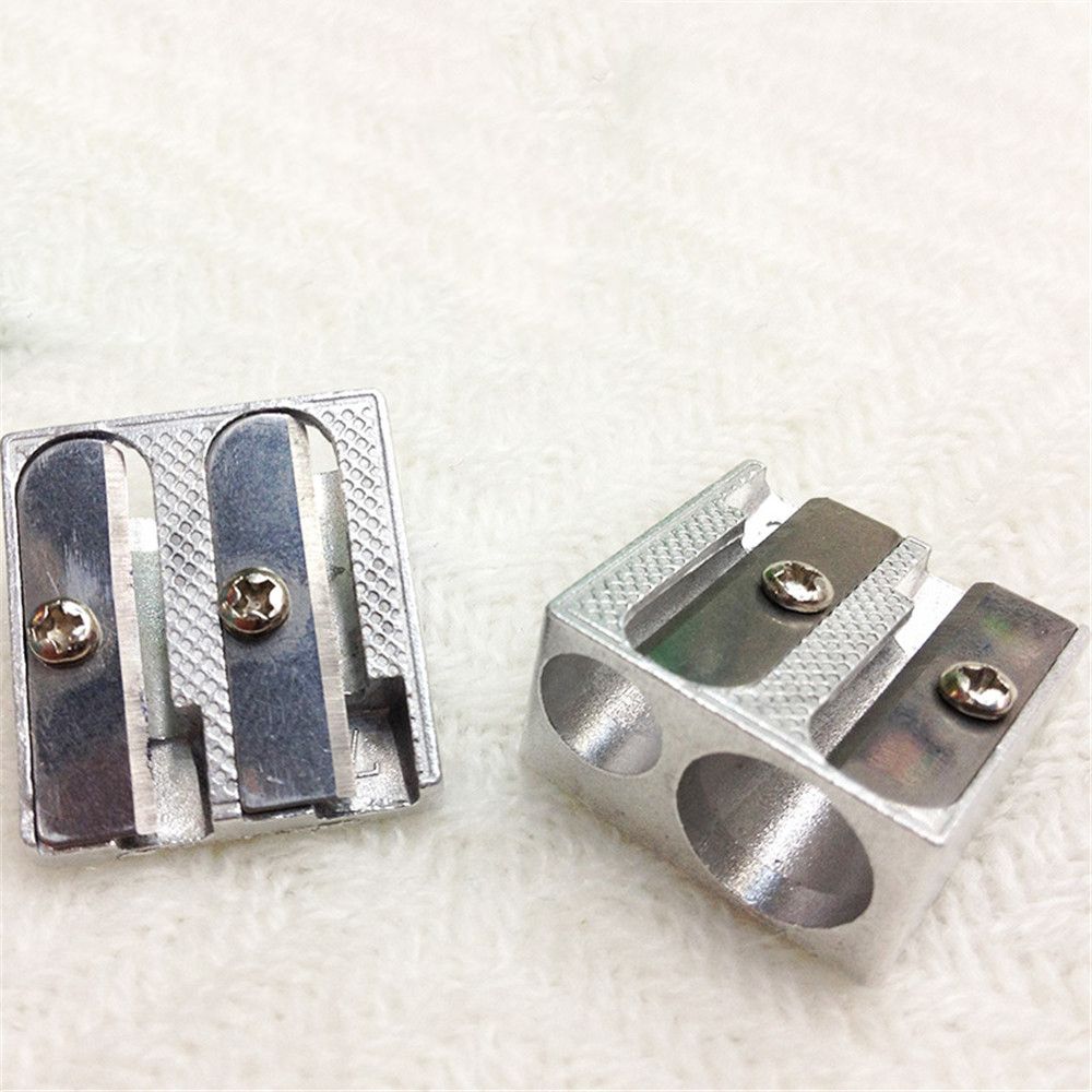 Novedad, sacapuntas de aleación de Zinc, material de papelería encantador, cuchillas metálicas de acero con agujeros dobles, herramienta de corte para bolígrafos, suministros escolares y de oficina