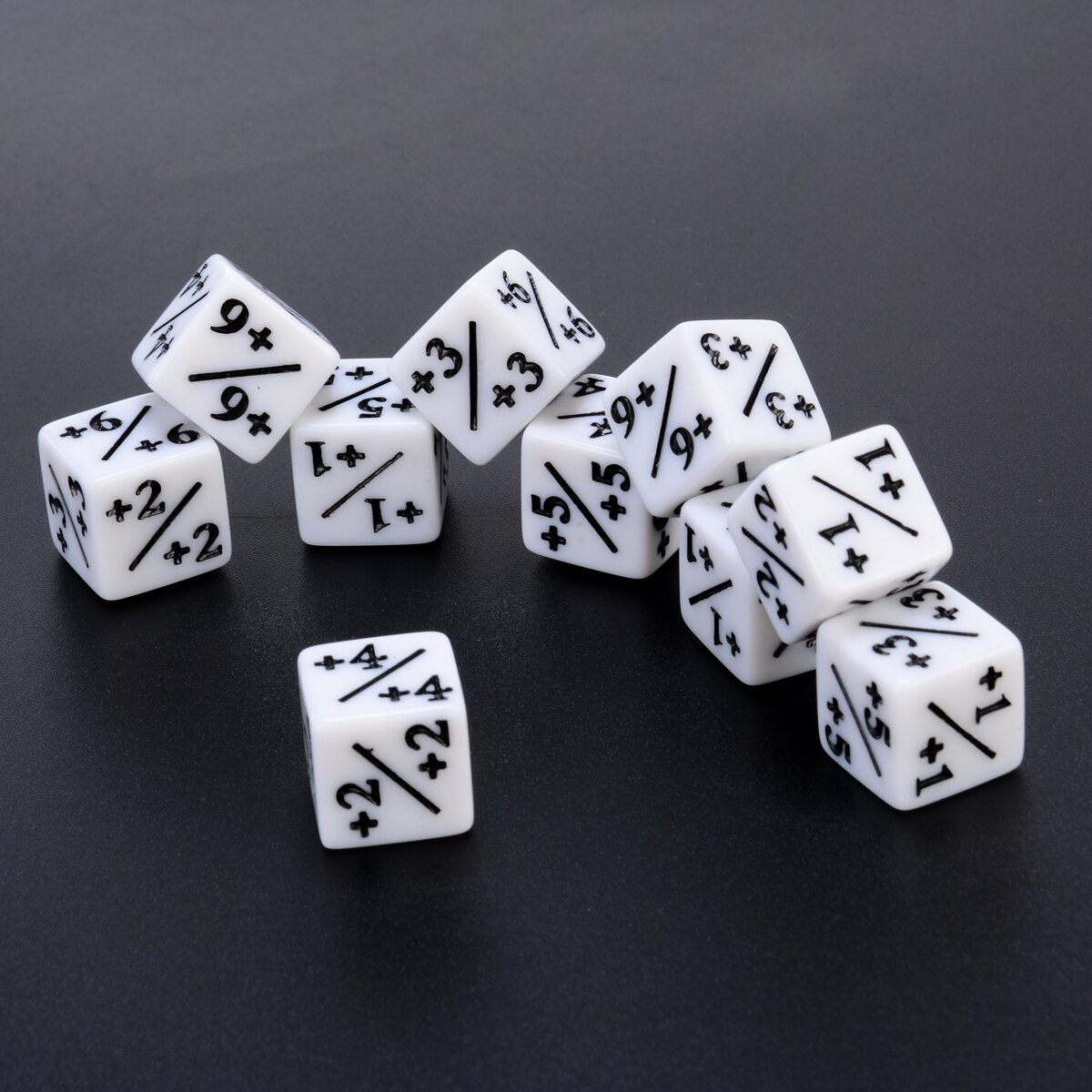 Compteur de dés blancs + 1/+ 1 pour collecte de magie, Table de jeu, fête scolaire, Bar, MTG RPG, jeux de famille amusants en plein air, 10 pièces