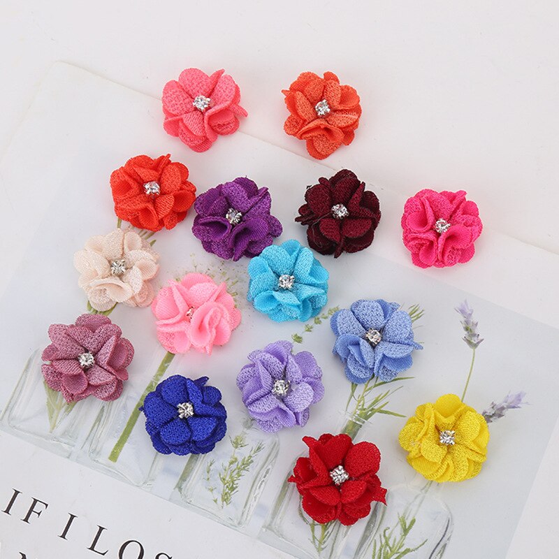 10 stks/partij Multi Kleuren Handgemaakte Kleine Stof Satijnen Bloemen met Rhinestone Applicaties Naaien Bruiloft Kleding Accessoires Bloemen