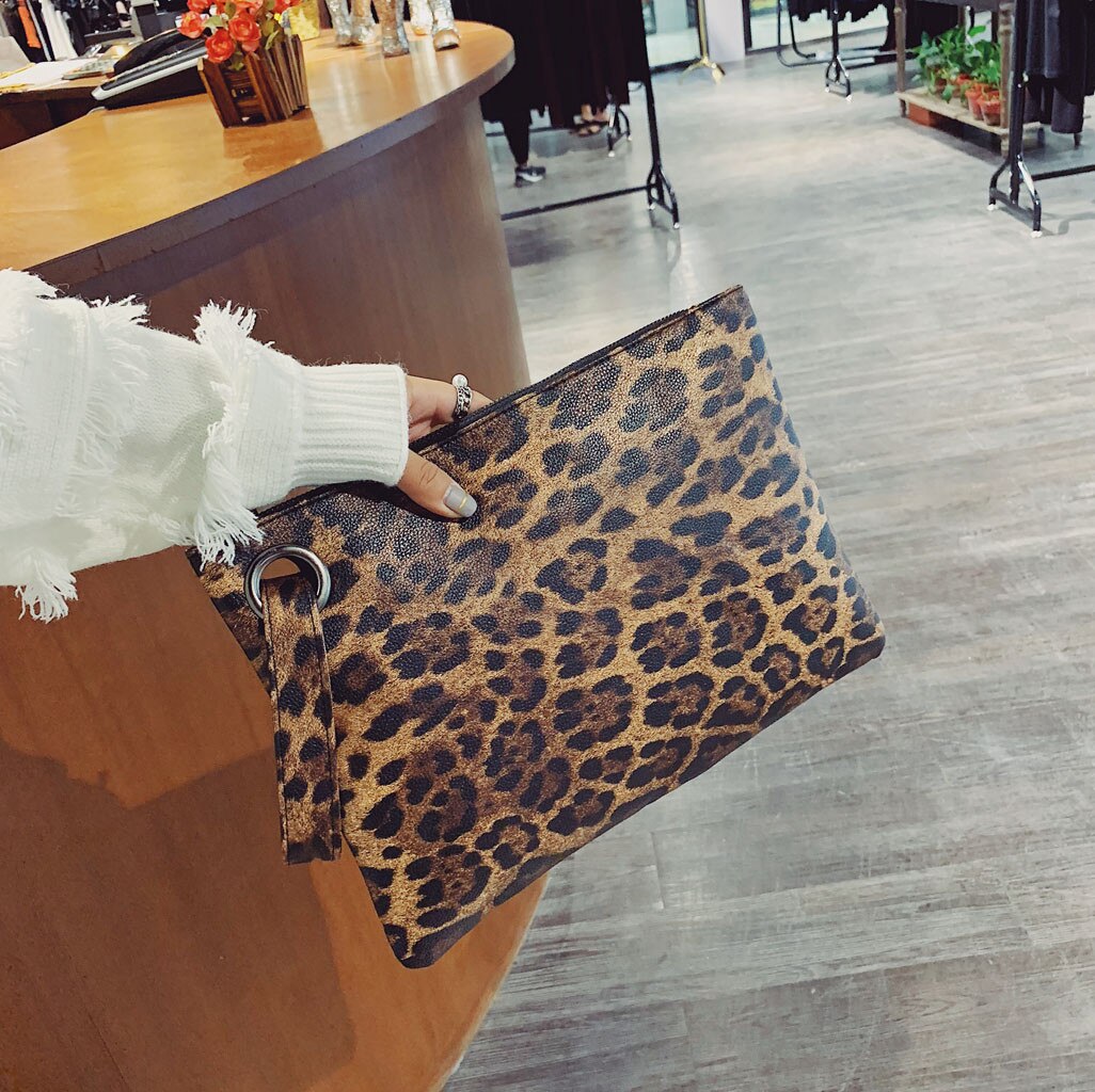 Kvinnors läder axelväskor zebra leopard clutch väska för kvinnor retro pu läder praktisk kväll handleds dag koppling väska