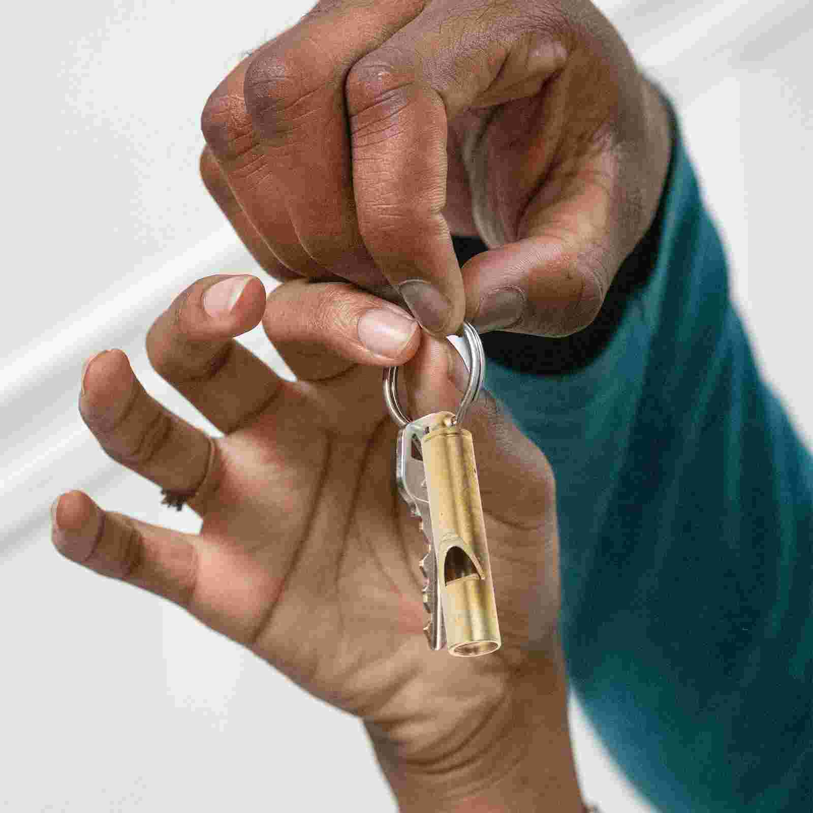 2pcs Vintage Brass Whistles Hand-made Whistle Brass Whistle Keychain Pendant