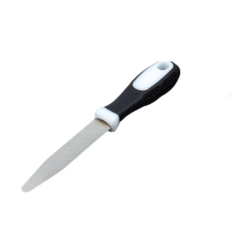 En upraktisk kniv: Hvit