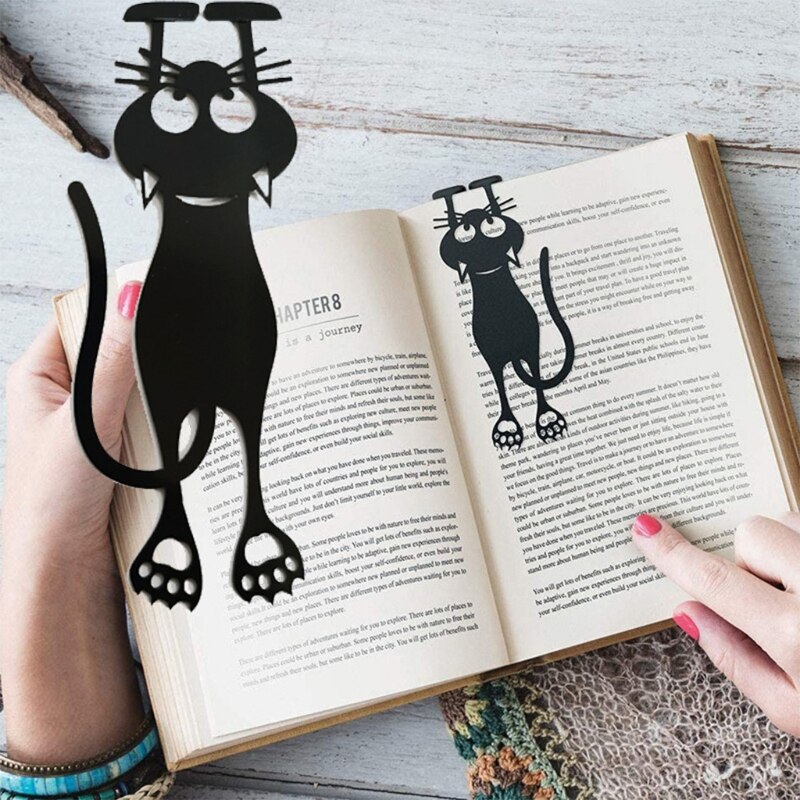 5Pcs Lovely Cartoon Cat Hollow Hanging Bookmarks Novelty Animal Elasticity Bookmark for Book Reading