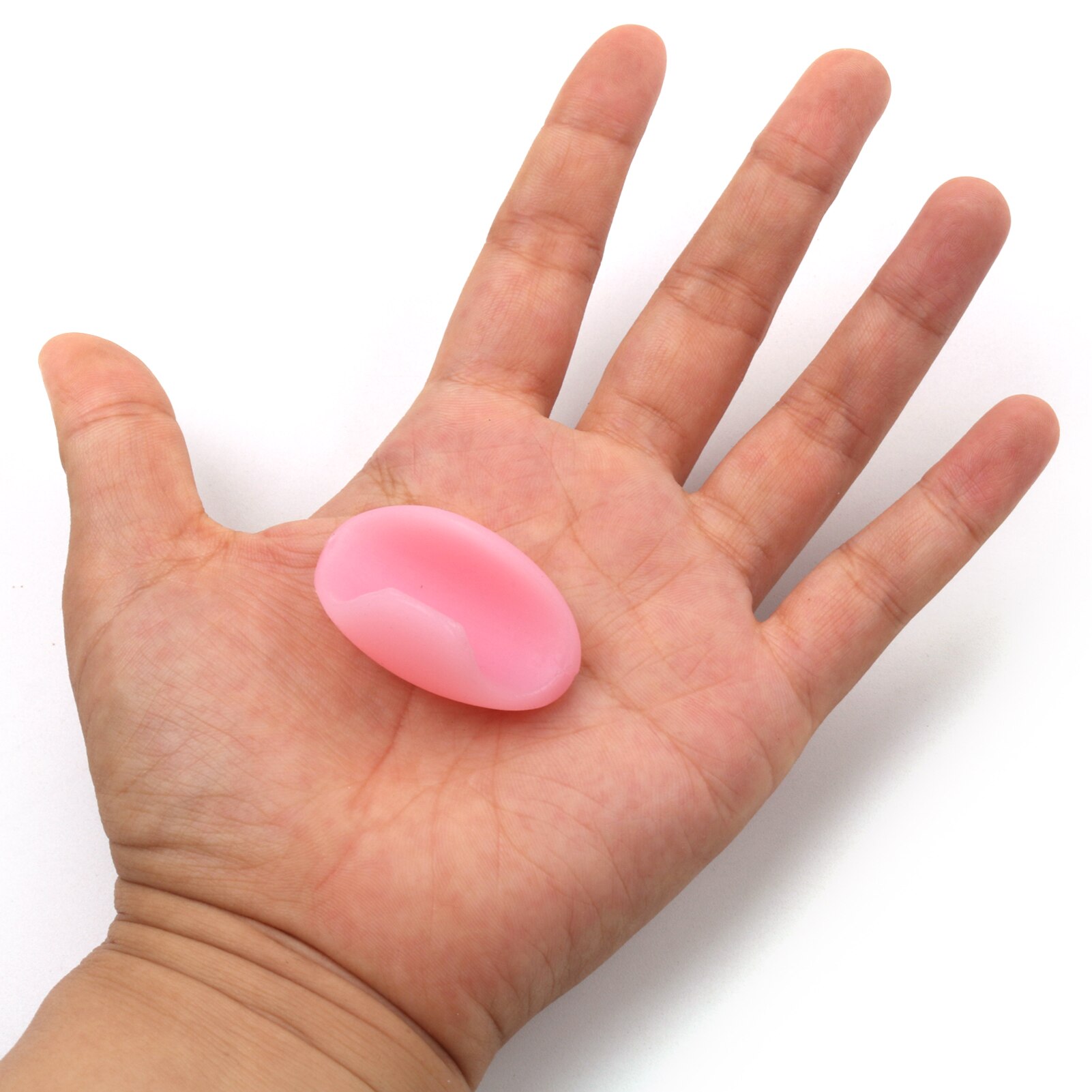 4pcs Flute Thumb Rest Cushion Silicone Finger Cover Flute Wind Instrument Accessories(Random Color )