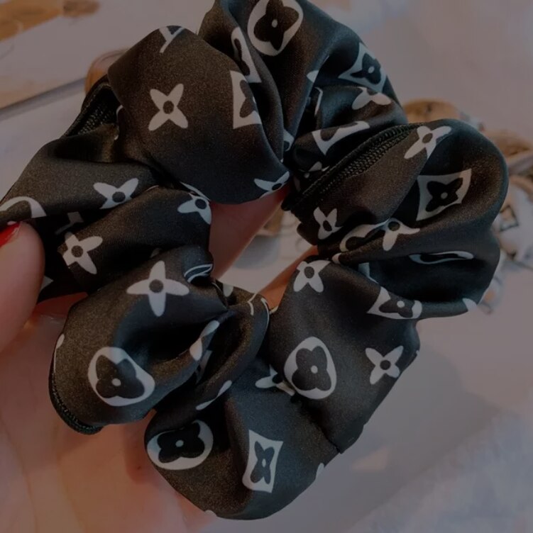 El tocado para mujer, bandana para el pelo, bandana sencilla a la , adornos para el cabello, cintas para el pelo, coleta con letras para adulto: Black