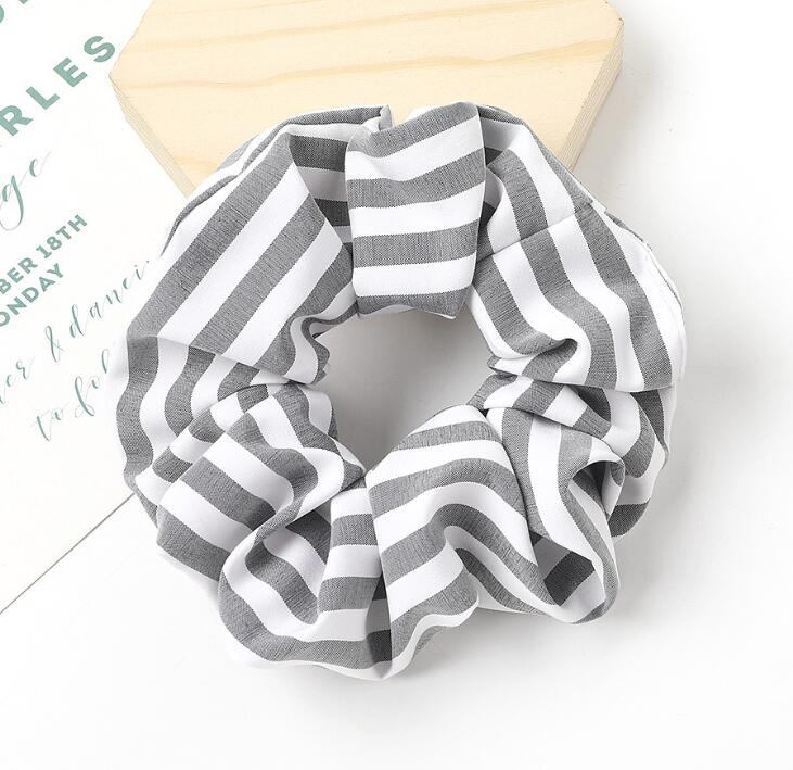 ¡Novedad de ! Pinzas coreanas para el pelo de Vsco, coletas para niñas, coletas para el pelo, diademas de Scranchy: Gris