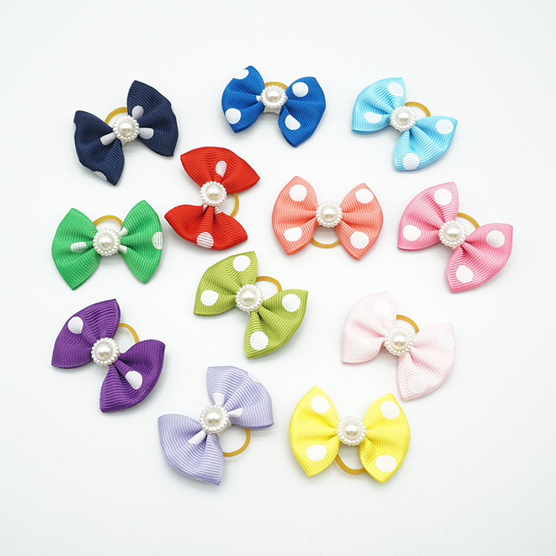 10 piezas de lazos para perros, cinta bonita, accesorios para perros, cuatro tipos, 36 colores, lazos para el pelo para mascotas con banda de goma elástica, de navidad: Blanco